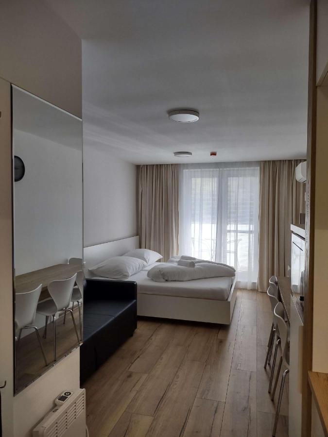 Apartman Kyjev 2 Подгайска Экстерьер фото